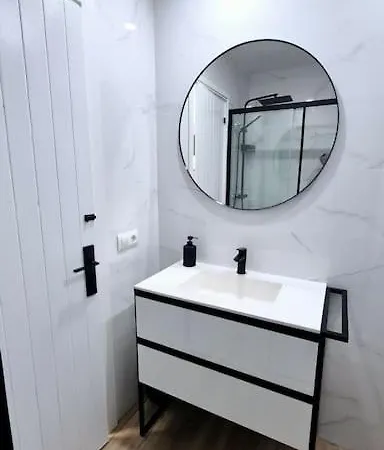 Dimenorca דירה *